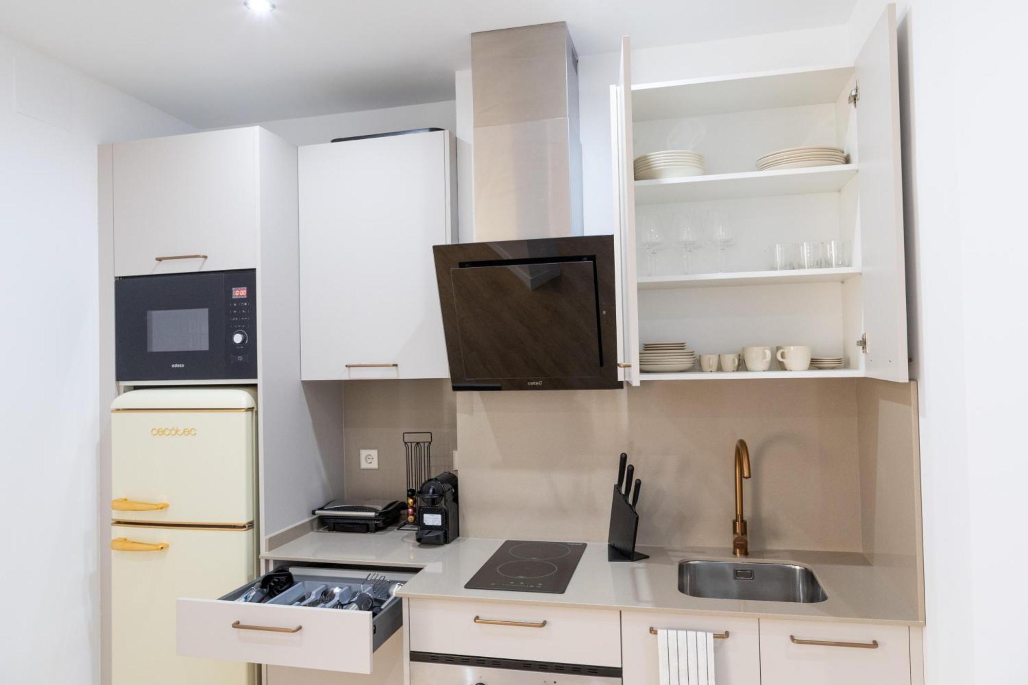 Excelente Apartamento Familiar Madrid Centro מראה חיצוני תמונה