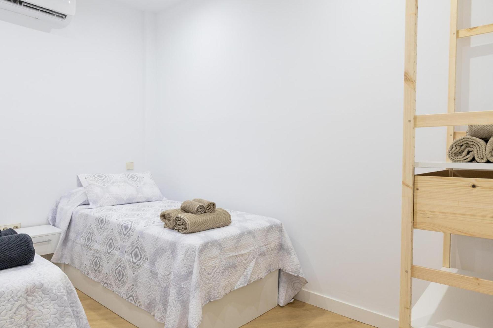 Excelente Apartamento Familiar Madrid Centro מראה חיצוני תמונה